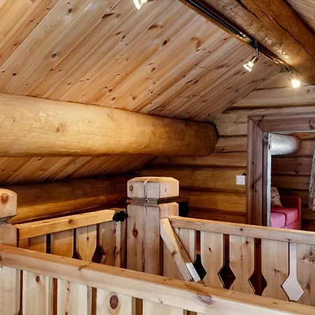 Cozy Family With Stunning Location On Golsfjellet