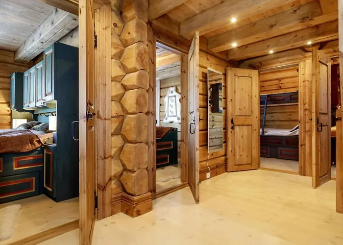 Cozy Family With Stunning Location On Ferienhaus Golsfjellet