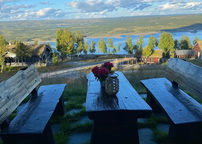 Сasa de vacaciones Cozy Family With Stunning Location On Golsfjellet