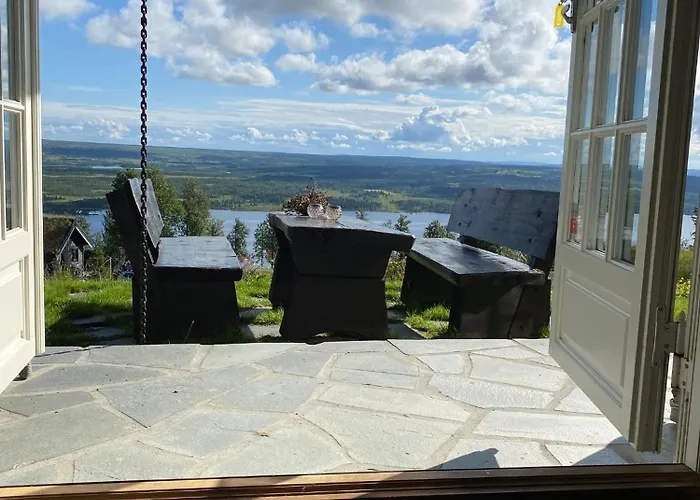 Сasa de vacaciones Cozy Family With Stunning Location On Golsfjellet