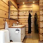 Feriehus Cozy Family With Stunning Location On