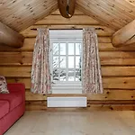 Feriehus Cozy Family With Stunning Location On