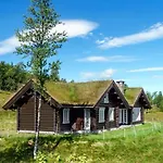 Cozy Family With Stunning Location On Feriehus